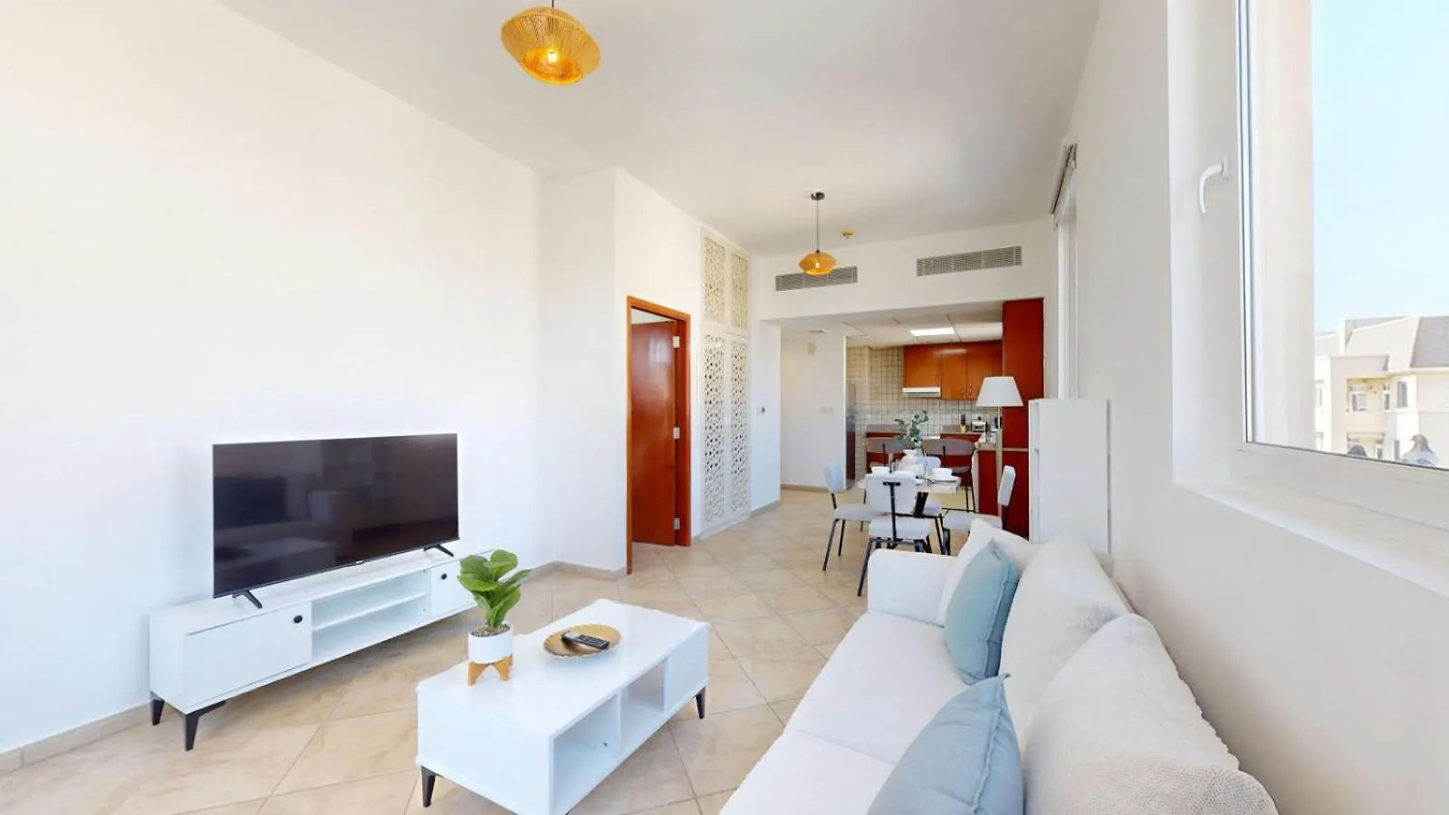 Widcombe House - Tranquil One Bed In Motor City Dubai Apartment